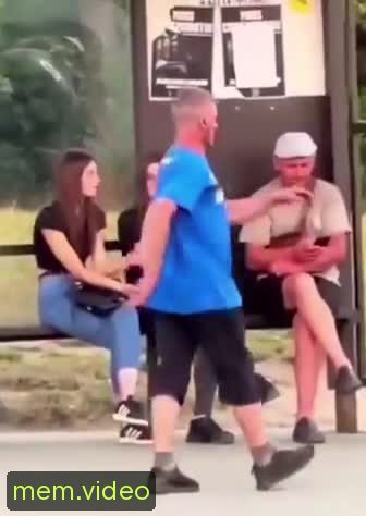 Кадр на 0:09
