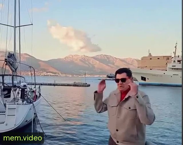 Кадр на 0:05