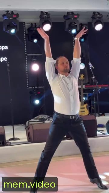 Кадр на 0:01