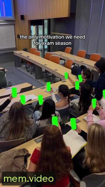 Кадр на 0:09