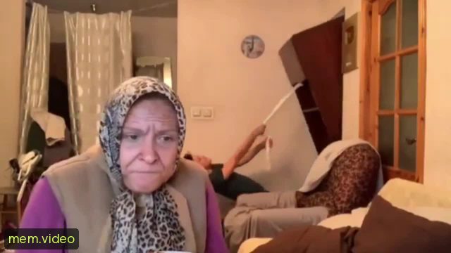 Кадр на 0:02