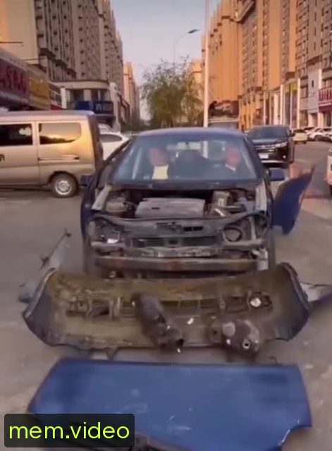 Кадр на 0:02