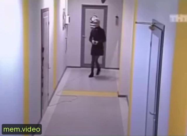 Кадр на 0:01