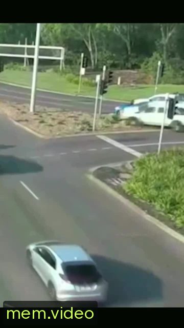 Кадр на 0:01