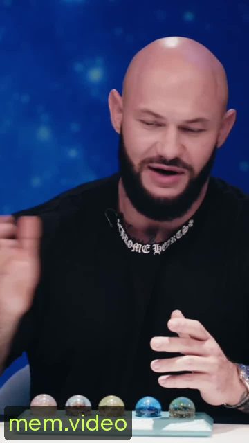 Кадр на 0:12