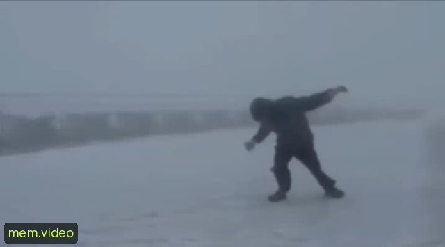 Кадр на 0:10
