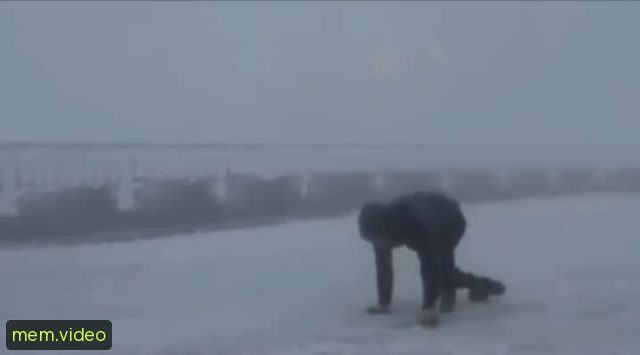 Кадр на 0:18