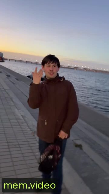 Кадр на 0:24