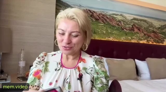 Кадр на 0:03