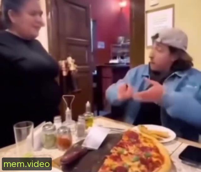Кадр на 0:02