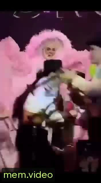 Кадр на 0:08