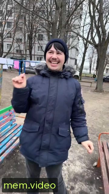 Кадр на 0:02