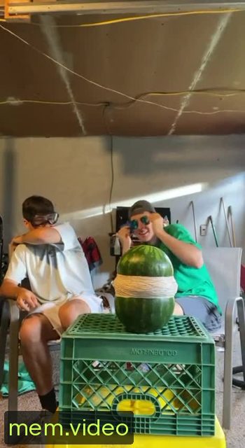 Кадр на 0:28