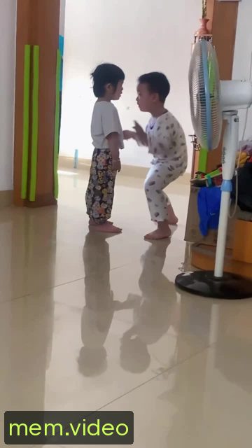 Кадр на 0:00