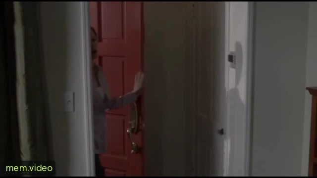 Кадр на 0:02