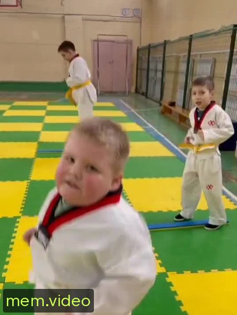 Кадр на 0:15