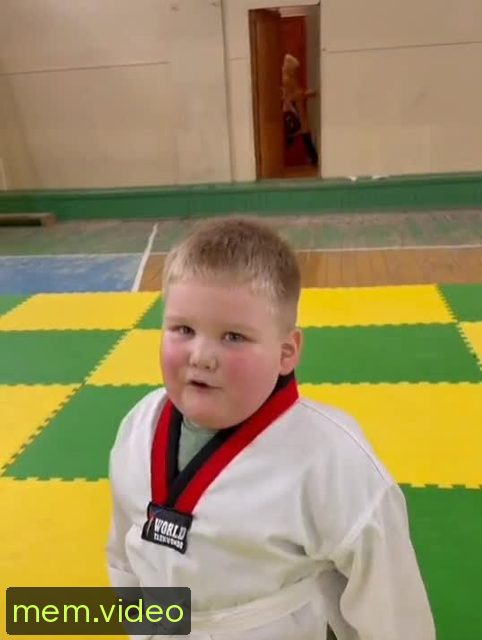 Кадр на 0:28