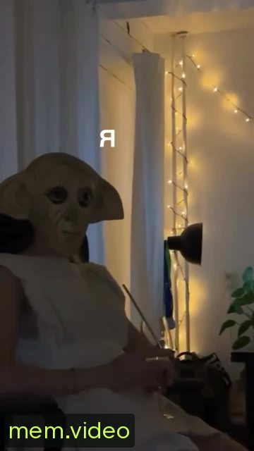 Кадр на 0:03