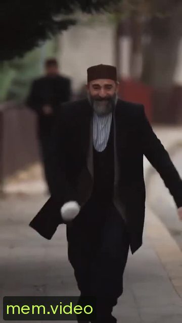 Кадр на 0:02