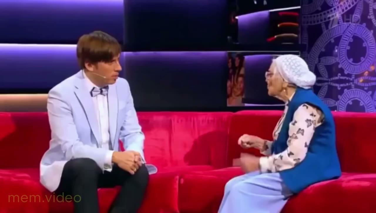 Кадр: "За границу еду — давления нету" в шоу «Старше всех»