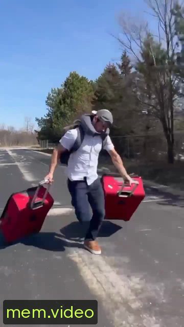 Кадр на 0:09