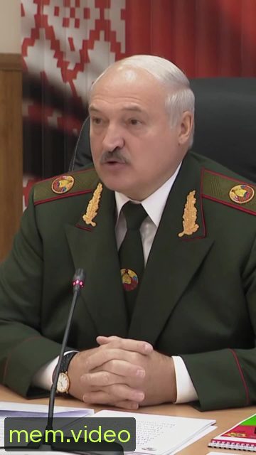 Кадр на 0:02