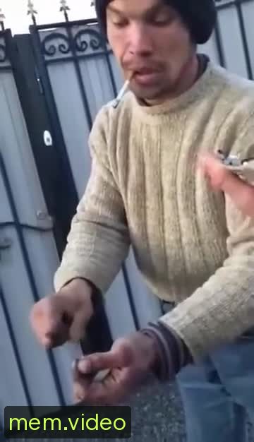 Кадр на 1:02