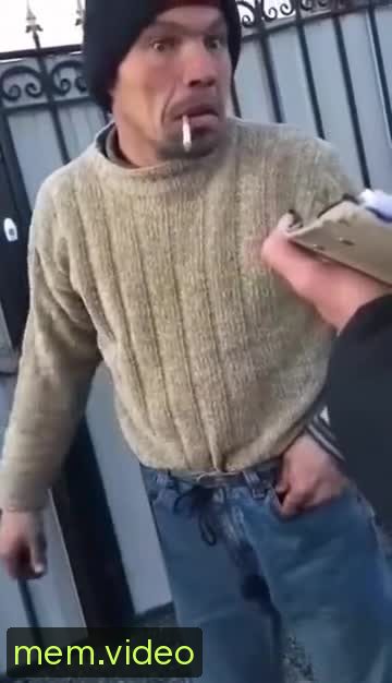 Кадр на 1:27