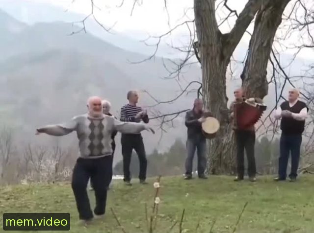Кадр на 0:15