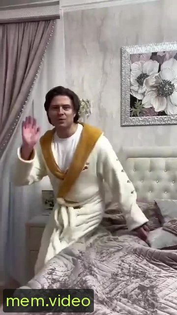 Кадр на 0:04