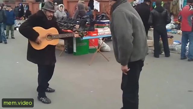 Кадр на 0:03