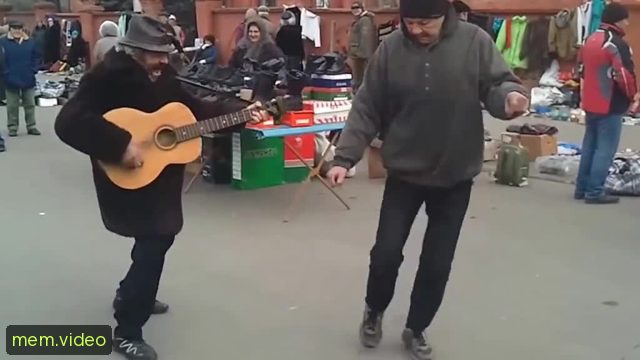 Кадр на 0:18