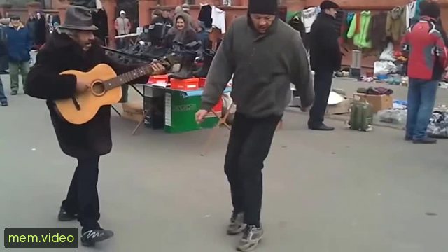 Кадр на 0:20