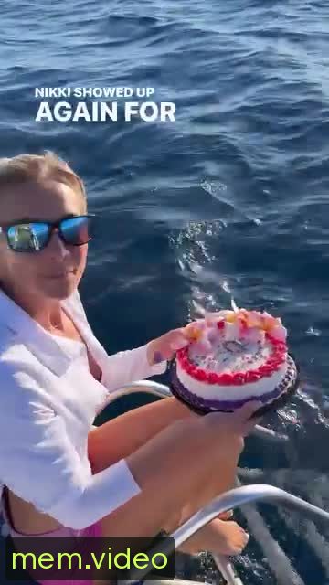 Кадр на 0:10