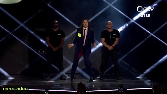 Кадр на 0:19