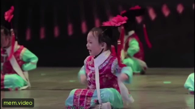 Кадр на 0:09