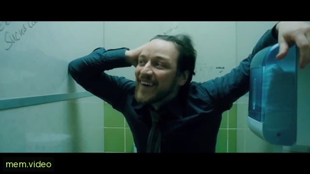 Кадр на 0:03
