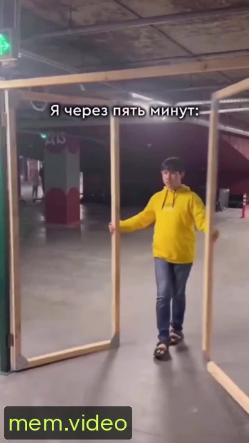 Кадр на 0:01