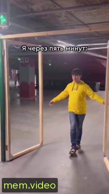 Кадр на 0:01