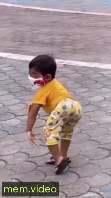Кадр на 0:01