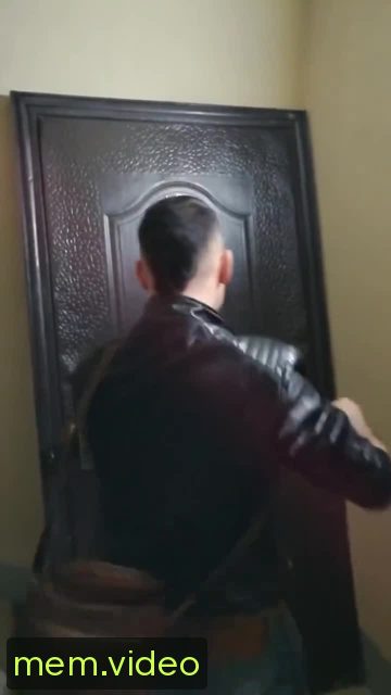 Кадр на 0:01