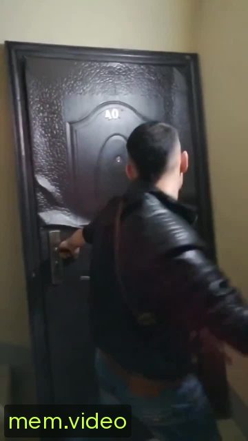 Кадр на 0:02
