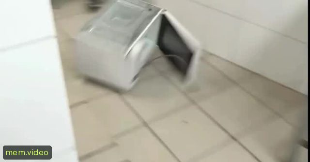 Кадр на 0:08