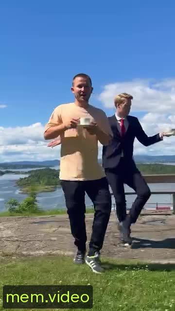 Кадр на 0:05