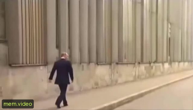 Кадр на 0:07