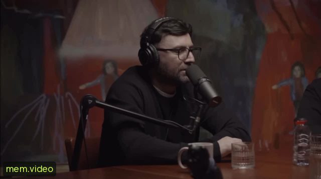 Кадр на 0:04