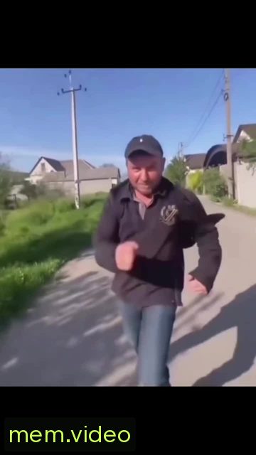 Кадр на 0:02