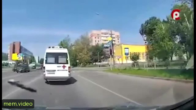Кадр на 0:03