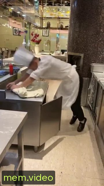 Кадр на 0:04
