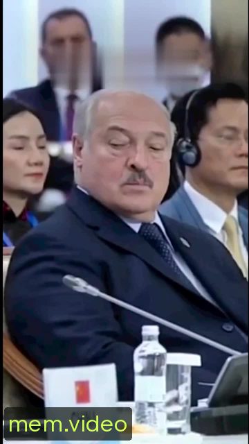 Кадр на 0:01